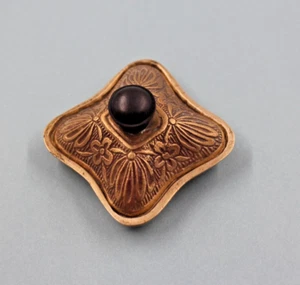 Vtg Leaf Floral Etched Brass Trinket Box Ring Box Tiny - Picture 1 of 8