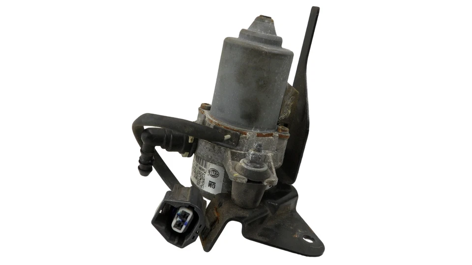 2009-2012 Chevrolet Traverse Power Brake Booster Vacuum Pump Used 22819441 OEM - Image 1 of 4