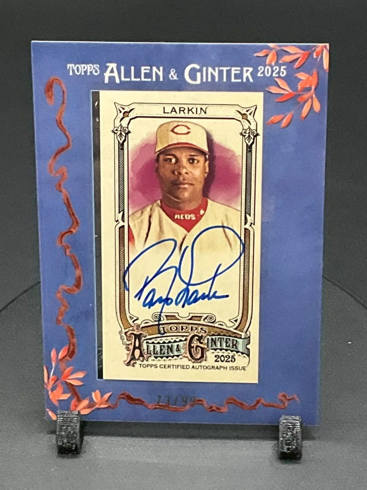 Mini autógrafo enmarcado Topps Allen & Ginter 2025 automático Barry Larkin azul 73/99 Foto 1 de 1