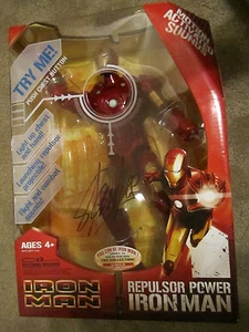 SIGNED by Stan Lee Repulsor Power Iron Man Figure Motion Activated Sounds +PIC - Picture 1 of 3