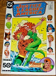 Liga de la Justicia de América Vol. 1 #242 8,0 en muy buen estado - Imagen 1 de 1