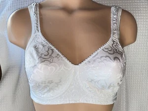 Playtex 4745 Bra 36 B Wireless  Comfort Strap No Padding White Lace - Picture 1 of 7