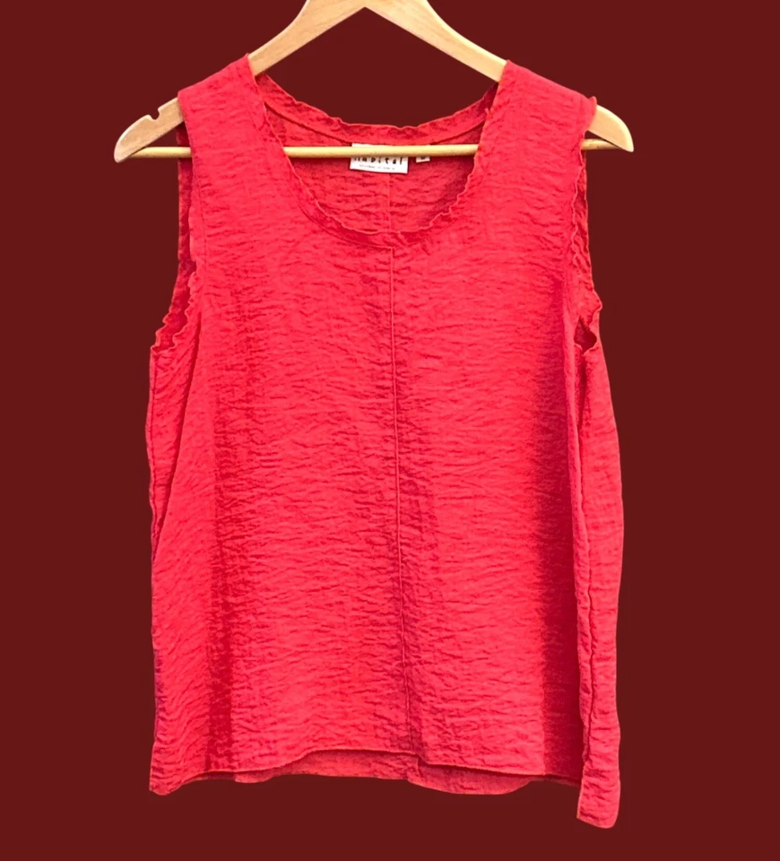 Habitat Red Textured Sleeveless Scoop Neck Crinkle Fabric Summer Casual Tank Top - Image 1 of 4