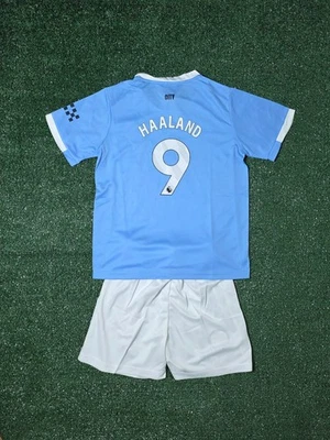 Conjunto de camiseta juvenil/compra cualquiera de los 2 y obtén uno gratis Mystery/Haaland 9 Home Foto 1 de 3