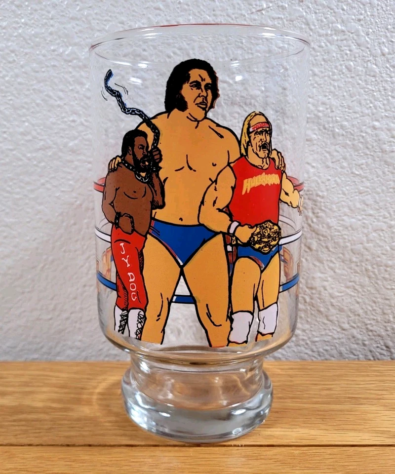 Vaso de beber WWF vintage 1985 WWE Hulk Hogan Andre The Giant Rowdy Piper Foto 1 de 4