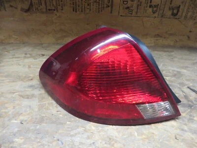 FORD TAURUS 2000-2003 LUZ TRASERA OEM DRIVER IZQUIERDA  Foto 1 de 4