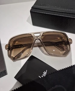 New Authentic Cazal 627 Legend brown-gold/ brown gradient lens Square glasses - Picture 1 of 7