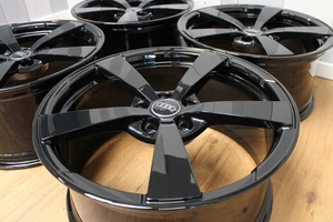 Original Audi TT 8S Felgen in 9,0x19zoll et52 5x112 Schwarz 8S0601025CG - Bild 1 von 9