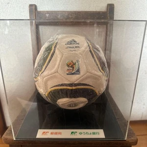 Réplica oficial de balón Japón Post Copa Mundial de la FIFA Sudáfrica 2010 con estuche - Imagen 1 de 10