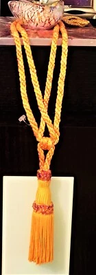 Corbatas HECHAS A MANO Flecos BEIGE Corbata Borla Corbata Corbata Foto 1 de 4