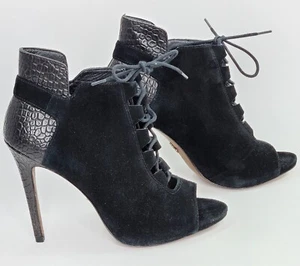 Pour La Victoire Ankle Booties Size 8 Black Suede Lace-Up - Picture 1 of 16