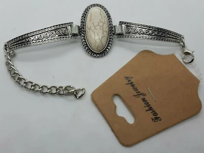 Nuevo Brazalete Boho Howlite Ovalado Cabujón Tono Plata Tribal Nativo Americano Foto 1 de 4