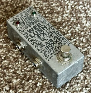 Wee Lush FX A/B BOXX Effects Pedal. Handmade in UK - Picture 1 of 4