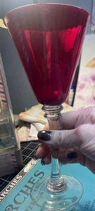 Pier One Optic Ridge Rubin Rotweinglas. EUC! Ersatz oder Neu für Sie! Viel Spaß! - Bild 1 von 7