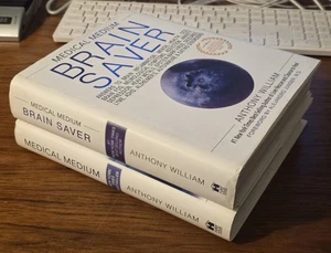 Lot of 2 "Medical Medium" Books by Anthony William, 2021 & 2022 - Bild 1 von 3