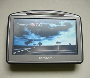 Tomtom Sat Nav Go720 Satellite Navigation Device Charge Base Wire Box Papers CD - Zdjęcie 1 z 6
