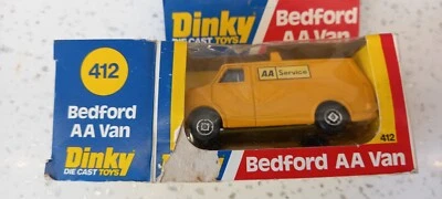Furgoneta DINKY TOYS 412 Bedford CF AA - muy buena en caja original Foto 1 de 4