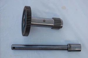 BOXFORD LATHE BACK GEAR SHAFT AND SPINDLE - Picture 1 of 3