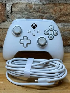 POWER-A ADVANTAGE WIRED CONTROLLER (XBOX SERIES X/S) - WHITE USB Model: XBGPSPWI - Picture 1 of 5