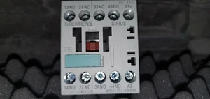 Siemens Sirius Auxiliary Contactor 3RH1131-1BB40 E5 Used - Picture 1 of 3