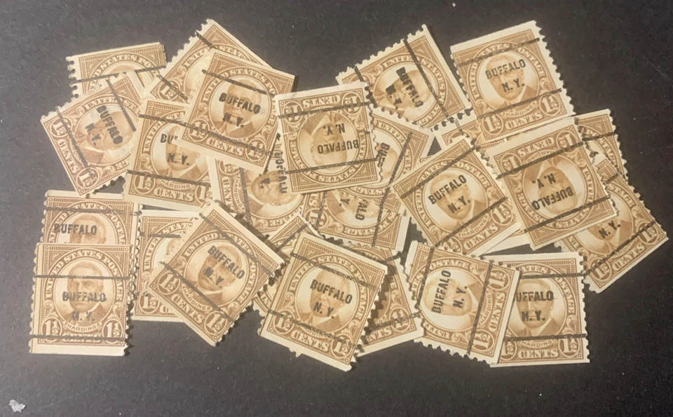 Postage Stamps For Crafting 1932 1-1/2c Brown p10 coil PSS#61 25pcs. - Image 1 of 1