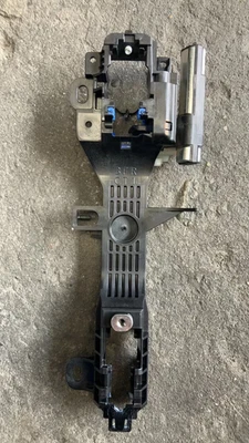 Quadro de maçaneta externo da porta dianteira Toyota 69201-0E110 para Highlander 2014-2019 - Imagem 1 de 2