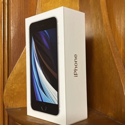 Apple iPhone SE - 64GB - Locked to Cricket Wireless - White - Image 1 of 2