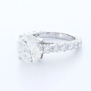 6.2CT LAB-CREATED DIAMOND D/VVS1 ROUND CUT 18K GOLD THREE SIDES PAVE ACCENT RING - Picture 1 of 4