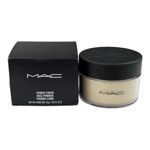 MAC Loose Face Powder Gold Studio Finish Highlight Powder Discontinued 1oz NIB - Picture 1 of 6