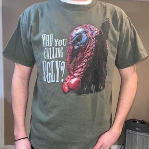 Olive green legendary brand vintage 90s graphic tee with a funny turkey design - Picture 1 of 3
