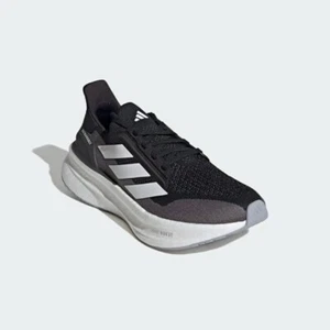 Adidas Ultraboost 5X IH3102 Sneakers Women's Black White Running Shoes DWA209 - Picture 1 of 56