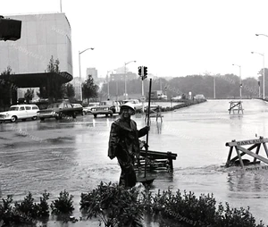 San Francisco Street Scene Flood Disasters 1960s Original 120mm Photo Negative - Picture 1 of 2