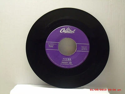 PEGGY LEE -(45)- FEVER / YOU DON'T KNOW  -  JAZZ / BLUES VOCALIST- CAPITOL- 1958 - Image 1 of 2