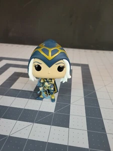 Ashe Lesgue Of Legends Funko Pop - Picture 1 of 2