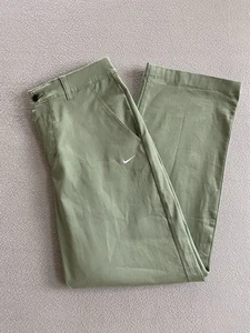 Nike Life Herren El Chino Hose W32 L32 Grün Loose Fit Baggy Stretch Hose - Bild 1 von 19