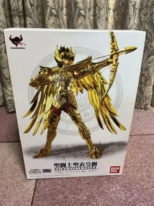 Figura Bandai Saint Seiya Saint Cloth Myth Sagitario versión tela dorada - Imagen 1 de 6
