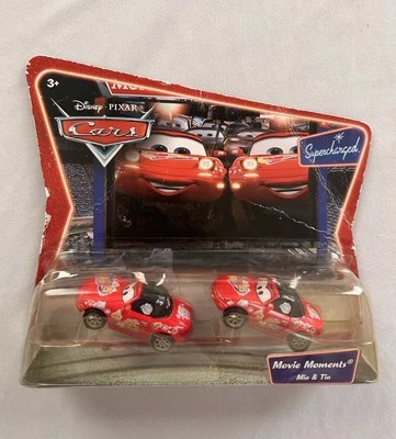 Disney Pixar Cars Mia and Tia Mazda Miatas Supercharged Movie Moments - Imagem 1 de 4