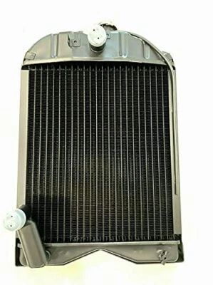 Massey Ferguson Radiator TEA20 TE20 TO20 TO30 TO35 Tractors Row 4 181623M91 - Image 1 of 4