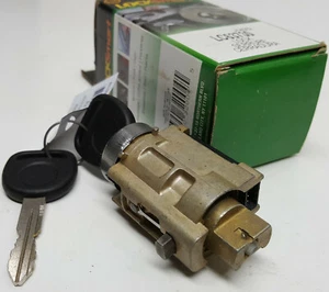 LockSmart LC63730 Ignition Lock Cylinder and key set for many Chevrolet vehicles - Picture 1 of 12