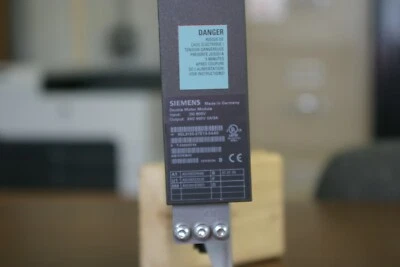SIEMENS SINAMICS DOUBLE DRIVE MOTOR MODULE 6SL3120-2TE13-0AA0 - Image 1 of 2