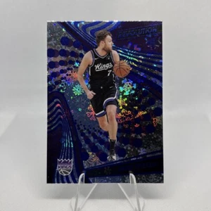 2023-24 Panini Revolution Winter #149 Sasha Vezenkov (RC) NBA Sacramento Kings - Bild 1 von 2