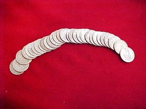 916a) 31-1932 Washington Quarters - 90%- 5.6 oz Silver- Starts at 310.00 - Picture 1 of 3