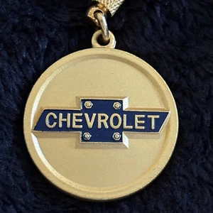 Vintage Chevrolet Color Logo Solid BRASS Keychain Key Ring Fob Classic Car USA - Bild 1 von 4