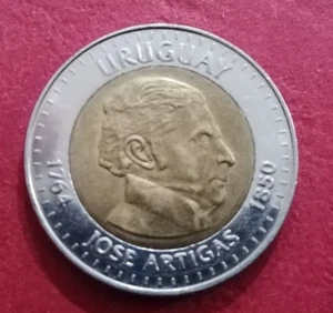 URUGUAY  2000  COIN  10  PESOS - Picture 1 of 2