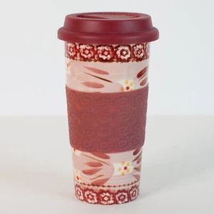 Temptations by Tara Travel Mug Old World Floral Cranberry 12 Unzen mit Deckel - Bild 1 von 5