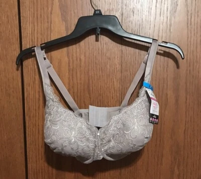 NWT NEW Playtex Secrets Underwire 36DDD Lift & Supports Lace Adjustable Straps  - Image 1 of 4