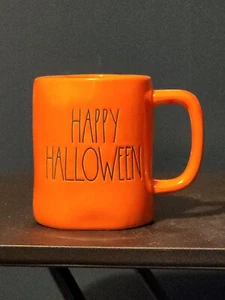 Rae Dunn Happy Halloween Tazza arancione - Foto 1 di 3