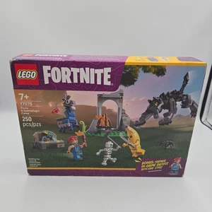 NEU LEGO Fortnite 77075 Peely & Sparkplug’s Camp Durr Bus Knochen versiegelt - Bild 1 von 4