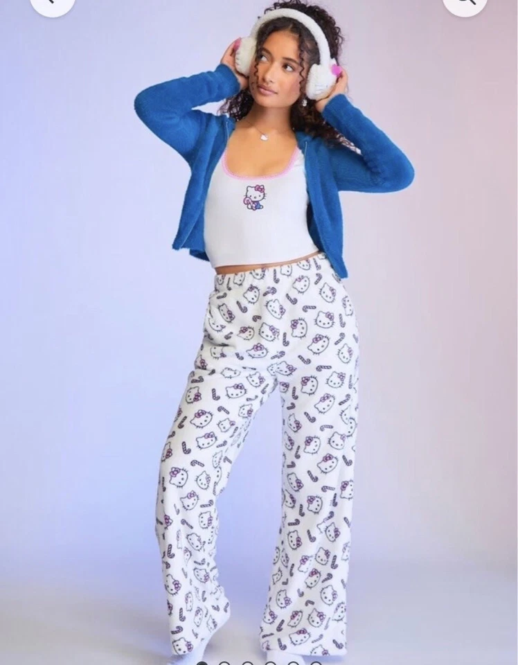 Pantalones de pijama Forever 21 Hello Kitty Foto 1 de 1