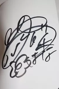 Autograph Hana Haruna A single flower Photobook Japanese Actress - Picture 1 of 2
